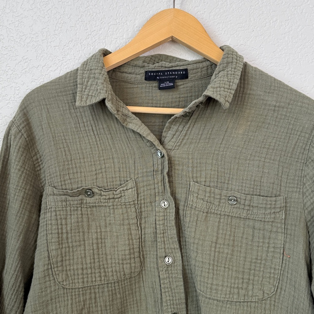 Social Standard by Sanctuary Button Down Shirt Long Sleeve Gauze Green Large - Picture 3 of 10
